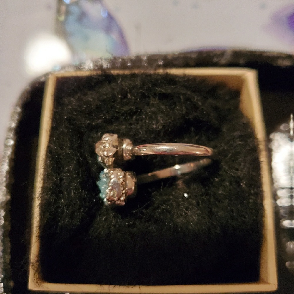 Adjustable ring - Picture 2 of 2